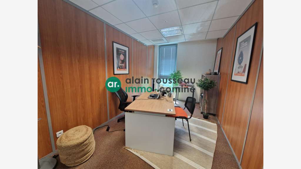 A louer plateau de bureaux 170m² à Beaucouzé
