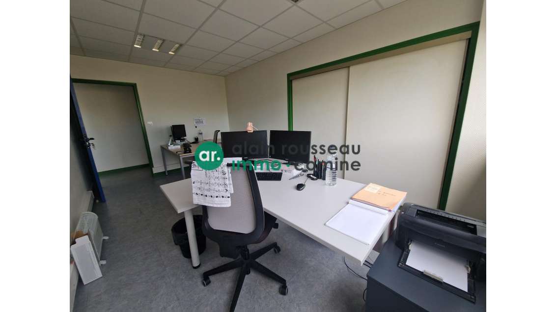 A LOUER bureaux 16,40 m²