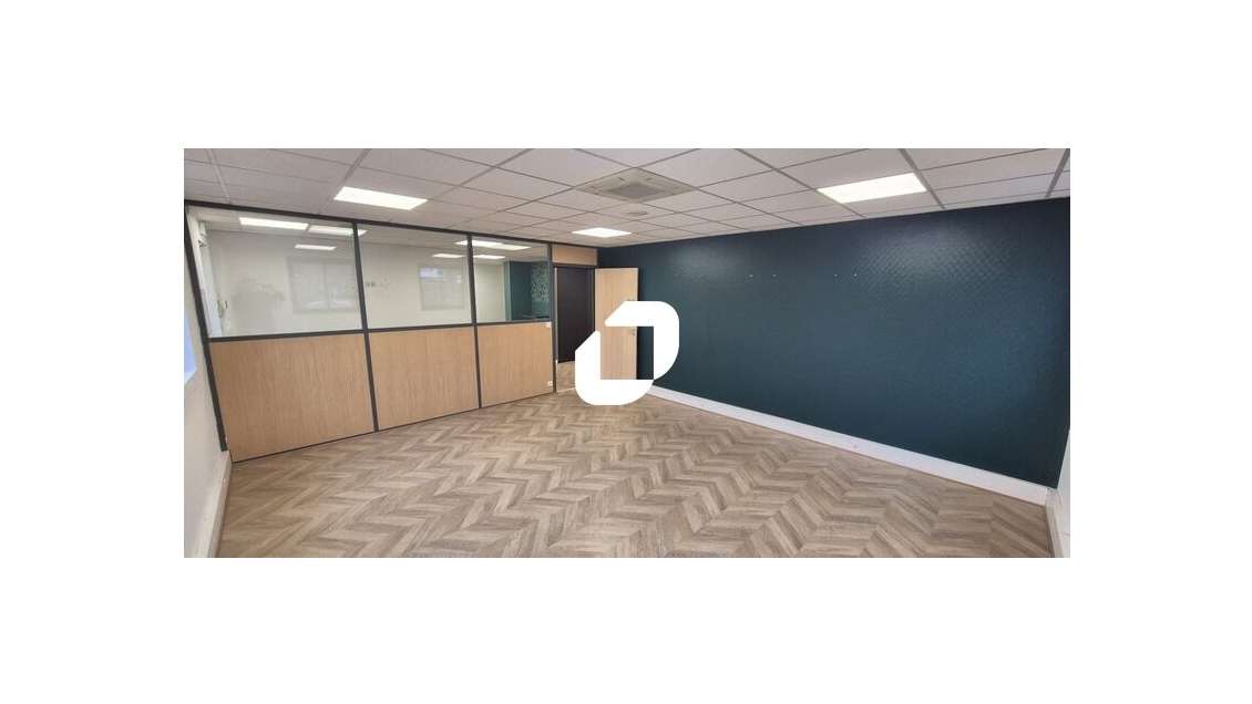 A louer Bureaux 240m² Beaumont sur oise