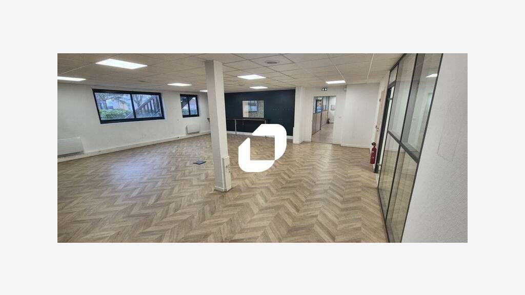 A louer Bureaux 240m² Beaumont sur oise