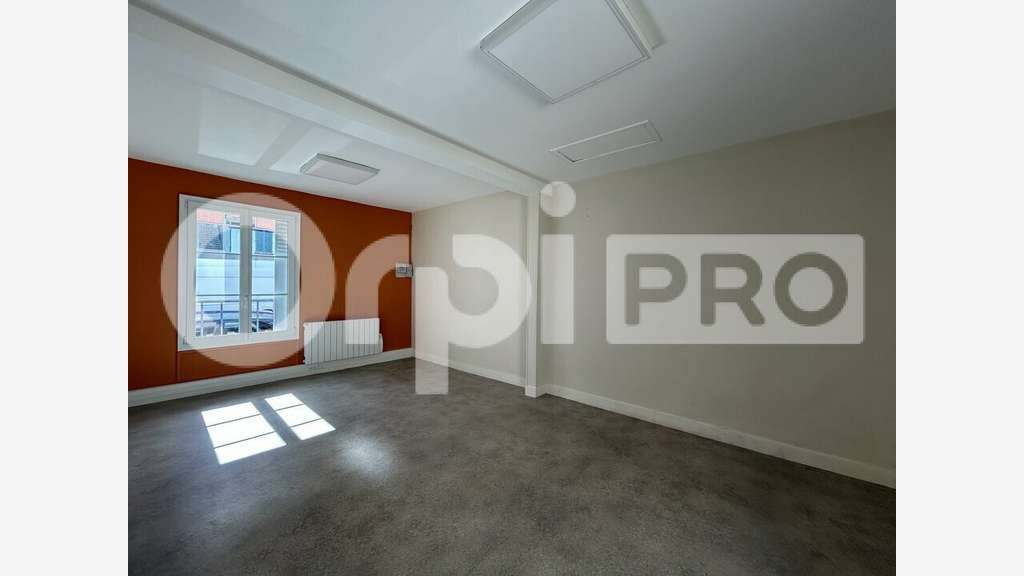 A louer local professionnel de 176m² à Beauvais
