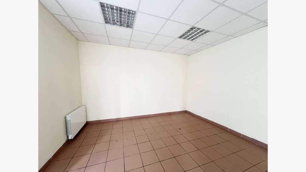 Bureaux à louer de 100m² en RDC à Beauvais