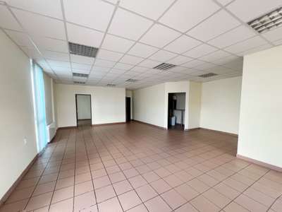 Bureaux à louer de 100m² en RDC à Beauvais