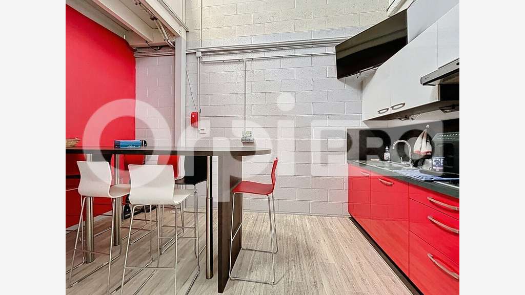 Bureaux de 250m² + parkings à louer à Beauvais