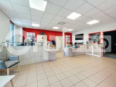 Bureaux de 250m² + parkings à louer à Beauvais