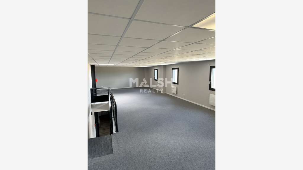 Bureaux 140m² à louer à Beauvallon Saint Andéol