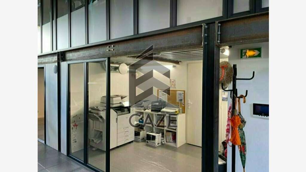 Bureaux 280m² ERP 5 à louer à Bègles Terres Neuves