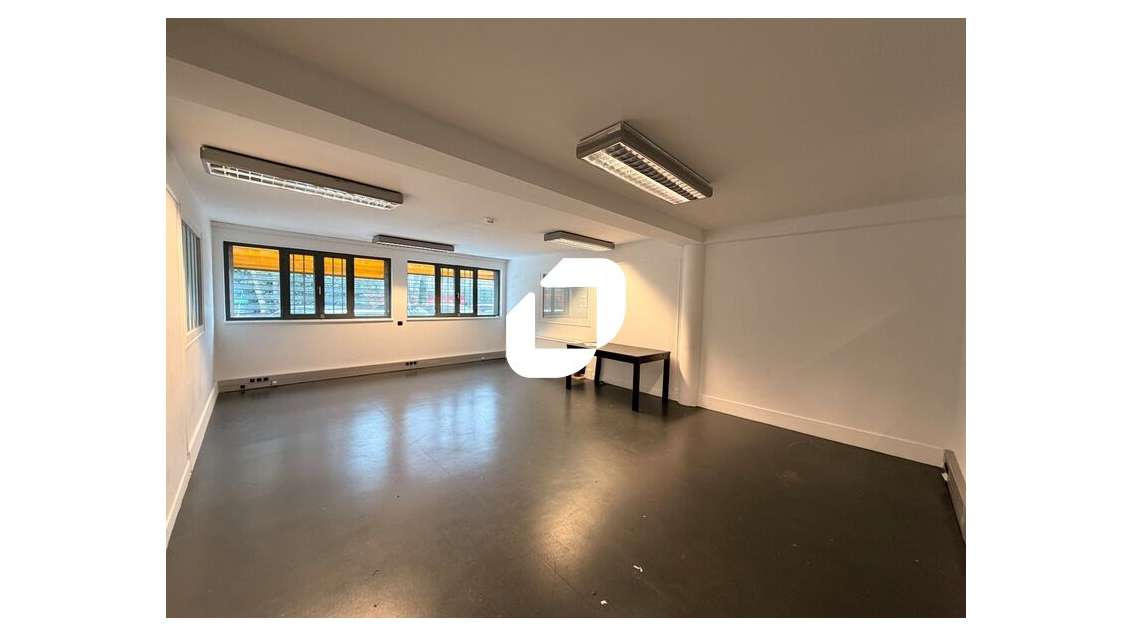 A louer Bureaux 35m² Begles
