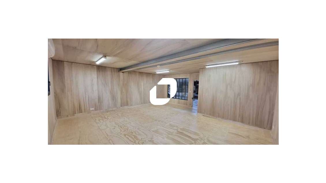 A louer Bureaux 38m² Begles