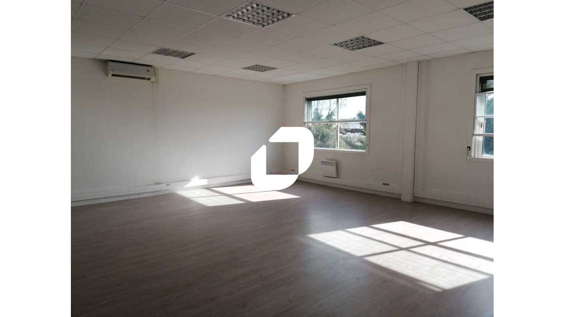 A louer Bureaux 40m² Begles