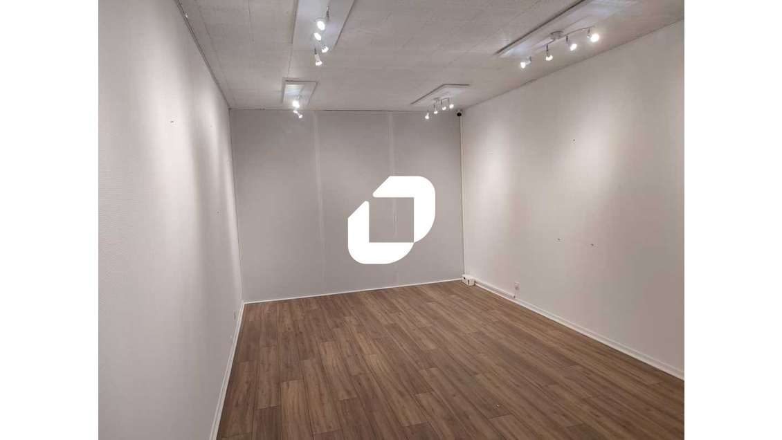 A louer Bureaux 17m² Begles