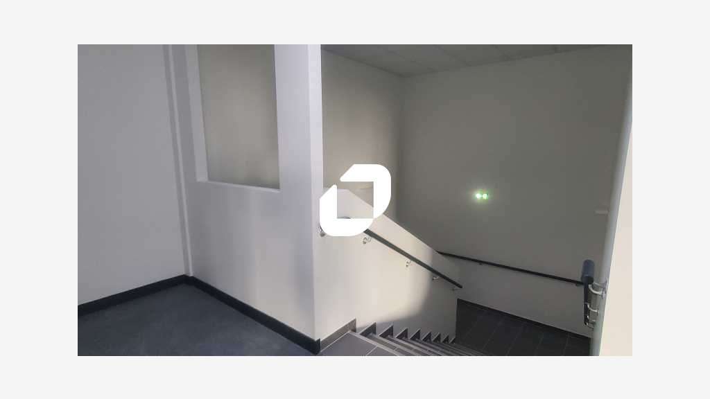 A louer Bureaux 486m² Belloy en france
