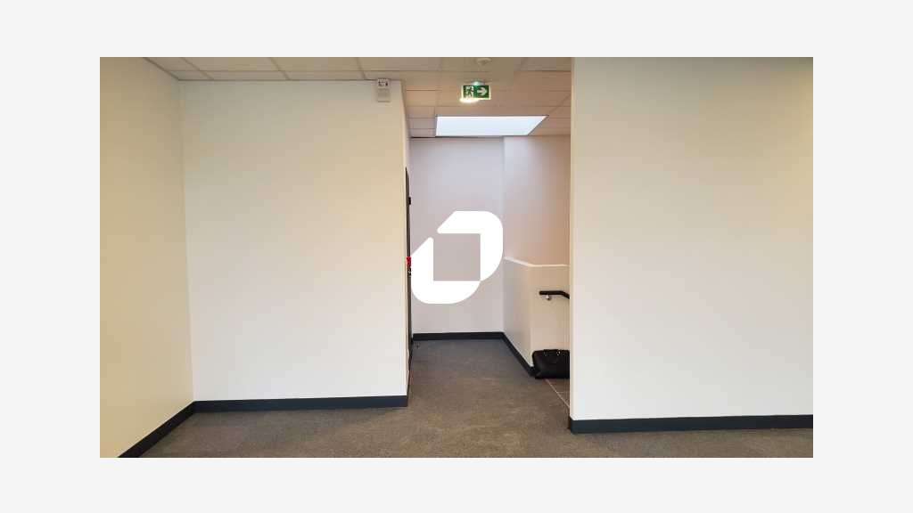 A louer Bureaux 280m² Belloy en france