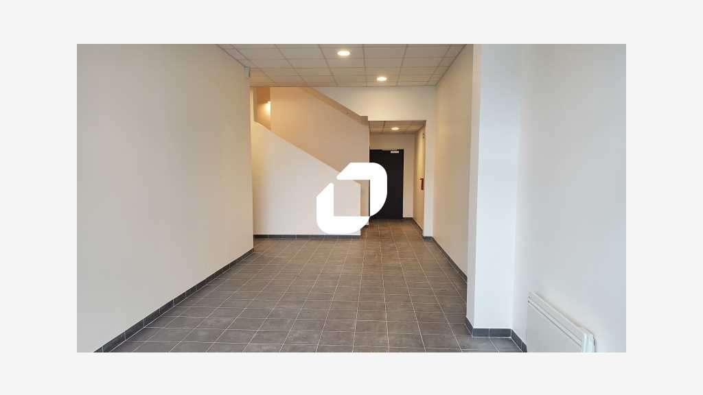 A louer Bureaux 280m² Belloy en france