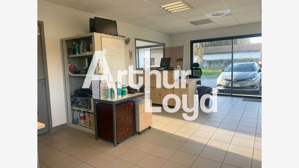 BELMONT-TRAMONET - BUREAU à louer
