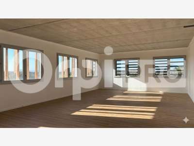 Location bureaux de 120m² modernes Bénesse Maremne