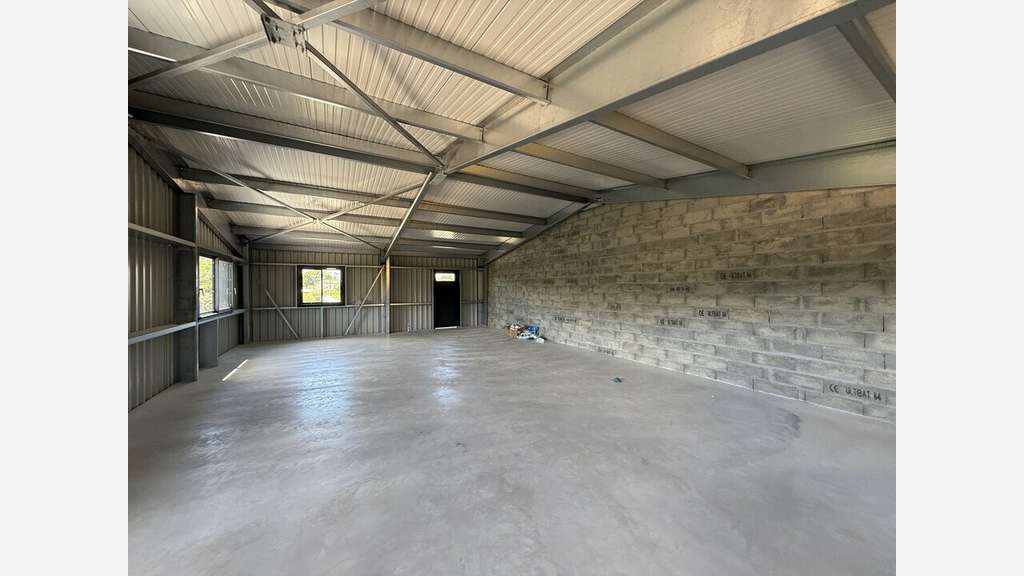 Plateau bureaux 83m² R+1 à louer Bénesse-Maremne
