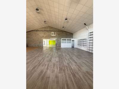 Bureaux 320m² à louer à Bergerac