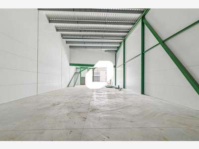 A louer Bureaux 460m² Bernes sur oise