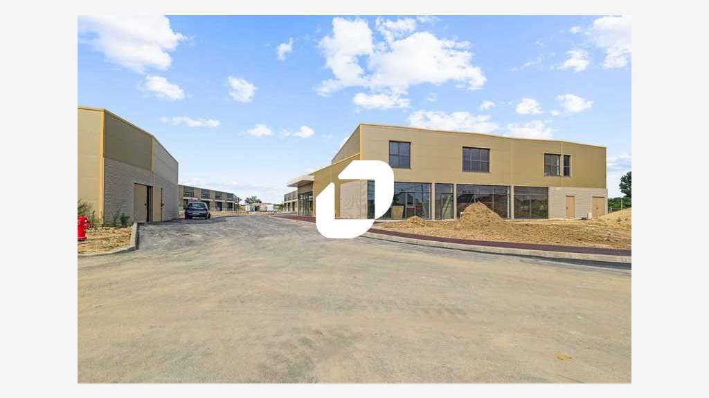 A louer Bureaux 235m² Bernes sur oise