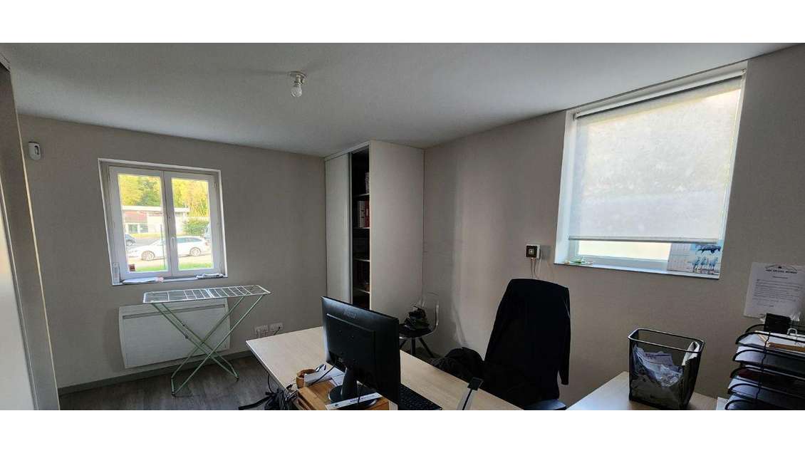 Location bureaux 15m² zone d'activité à Besançon