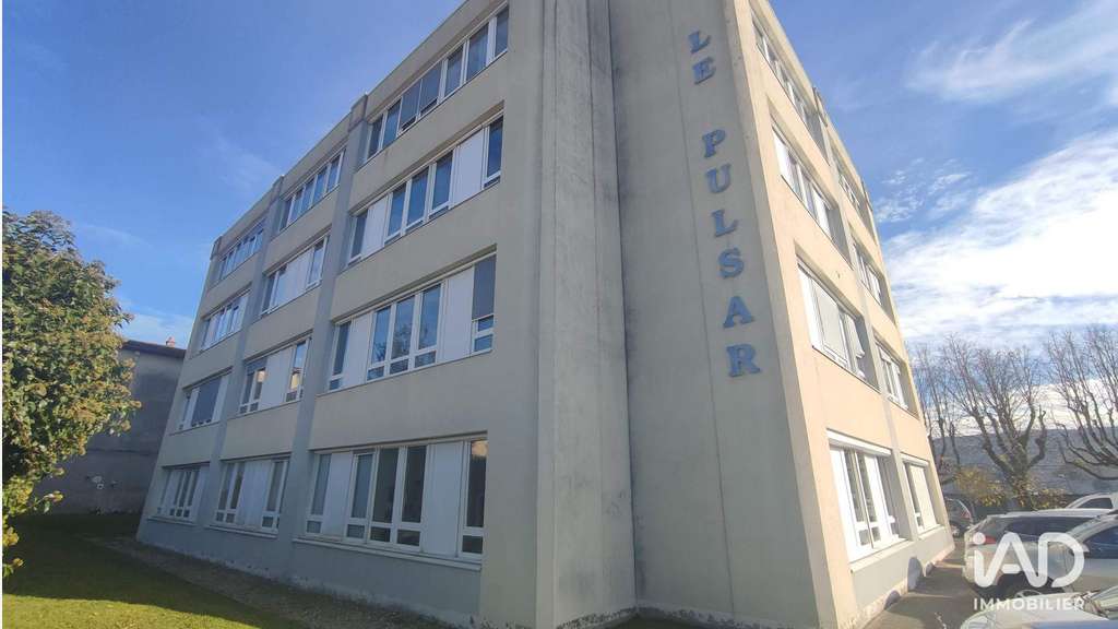 Location bureaux 105m² plain-pied PMR à Besançon