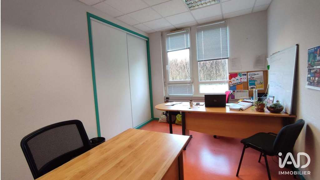 Location bureaux 105m² plain-pied PMR à Besançon
