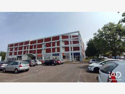 A louer bureaux 106m² RDC à Besançon quart. Butte