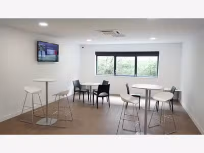À louer bureaux Centre d'Affaires Reims Bezannes