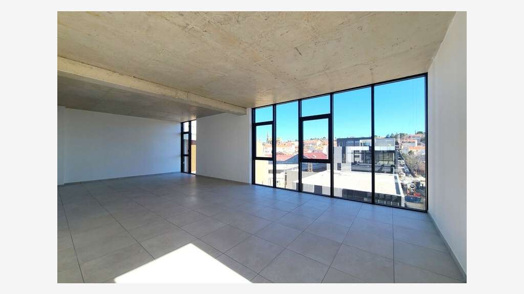 A louer bureaux 270m² face Polygone à Béziers