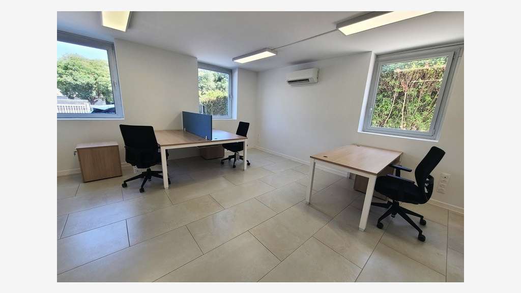 Plateau de bureaux 600m² neuf de qualité à Béziers