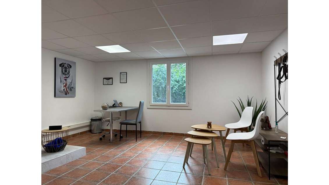 A louer bureau climatisé 22m² RDC à Béziers