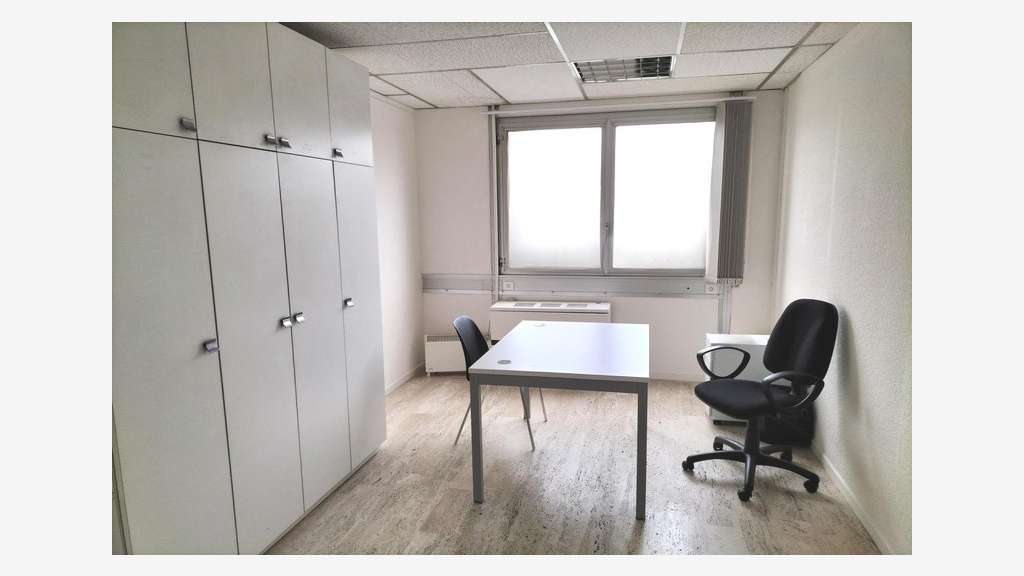 Bureaux à louer 100m² non divisibles à Béziers