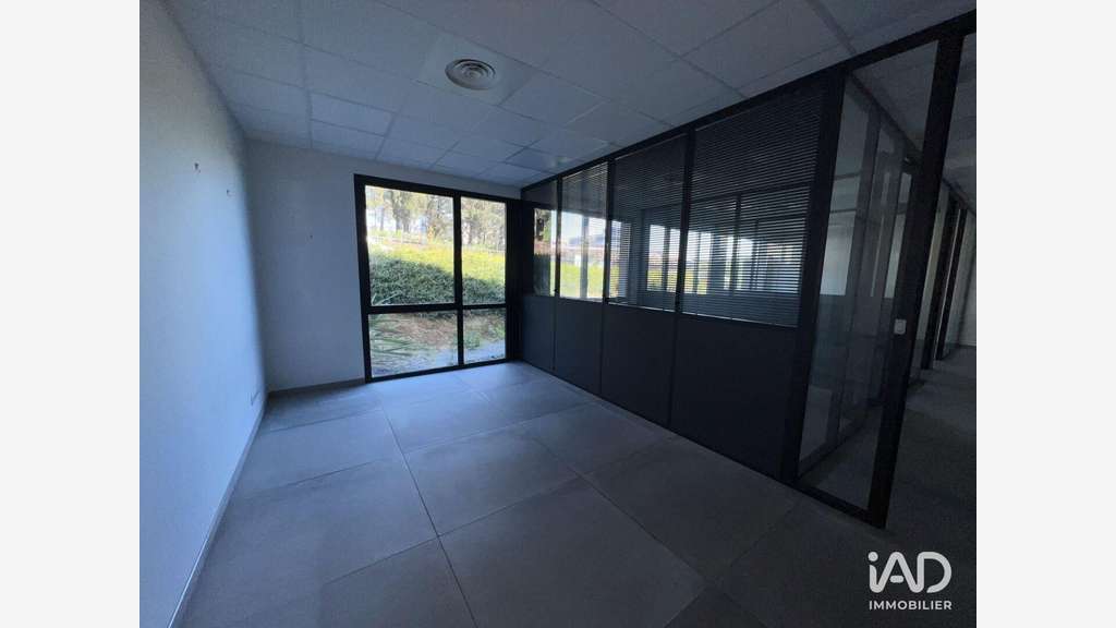 A louer bureau de 200m² à Béziers Park du Mazeran
