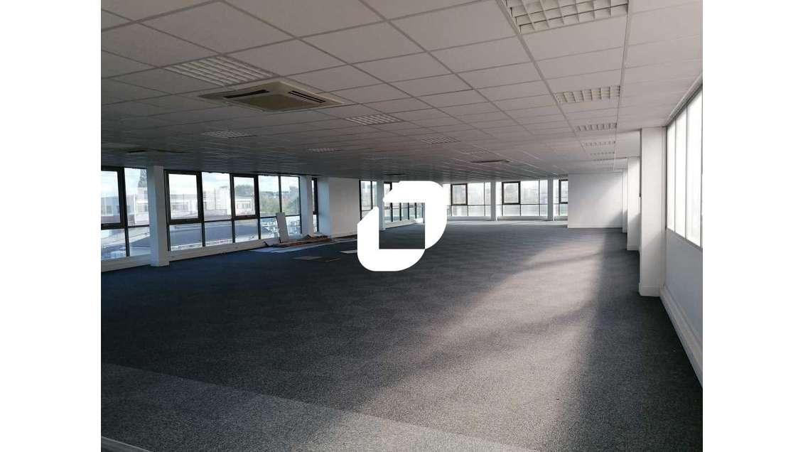 A louer Bureaux 750m² Bezons