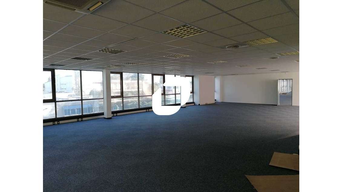 A louer Bureaux 563m² Bezons