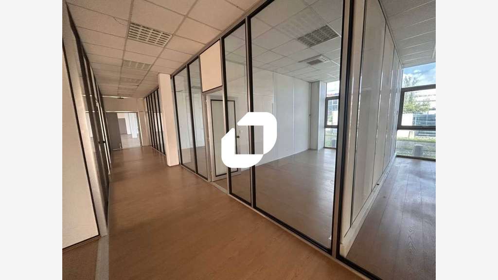 A louer Bureaux 436m² Bezons