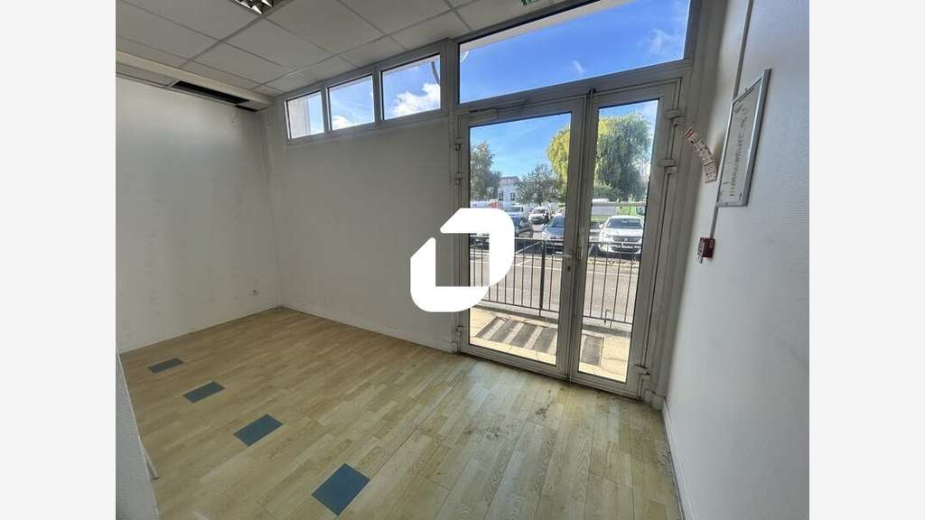 A louer Bureaux 650m² Bezons