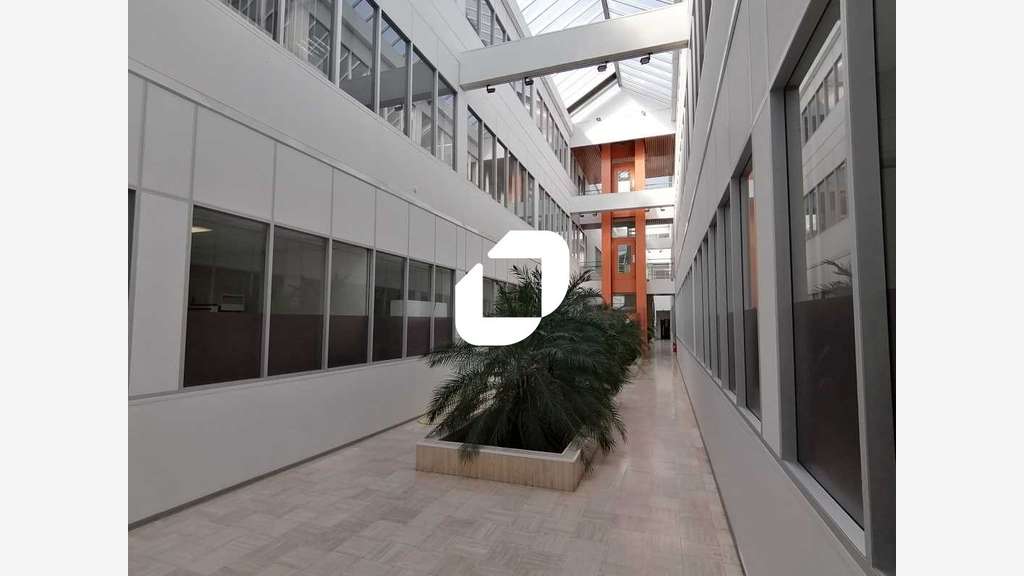 A louer Bureaux 200m² Bezons