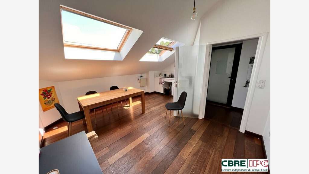 A louer bureaux 80m² R+2 à Biarritz Docks