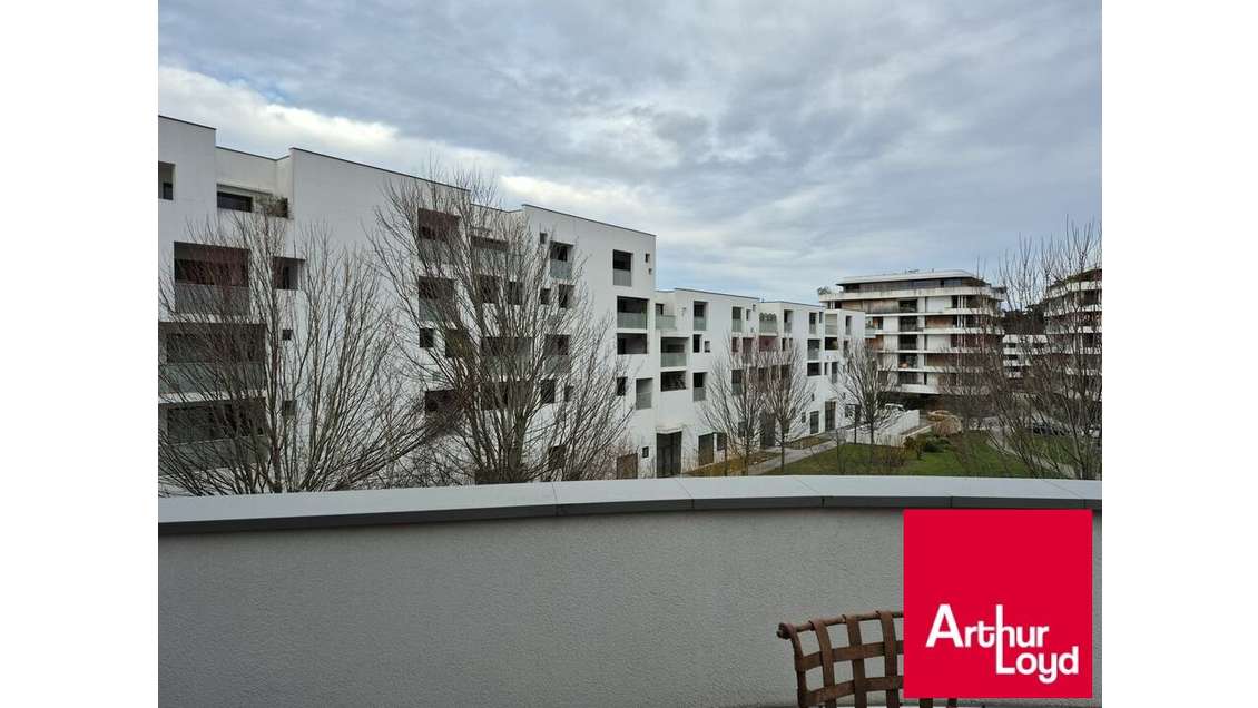 Bureaux 93m² à louer empl stratégique à Biarritz 