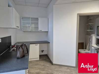 Bureaux 93m² à louer empl stratégique à Biarritz 