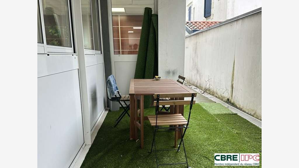 A louer bureaux 78m² à Biarritz quartier Gramont