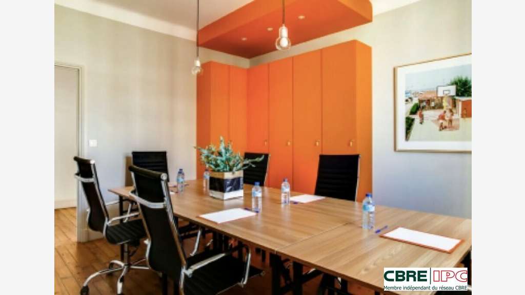 Location bureaux 16m² R+2 à Biarritz centre