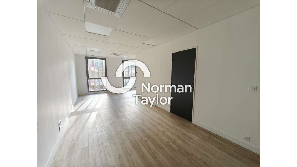 Bureaux 36m² à louer secteur Iraty à Biarritz