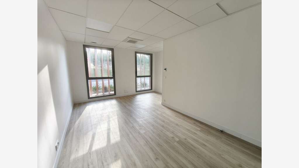 Bureaux 36m² à louer secteur Iraty à Biarritz