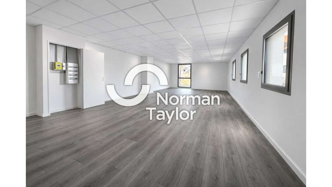 Bureaux 60m² à louer empl stratégique à Biarritz