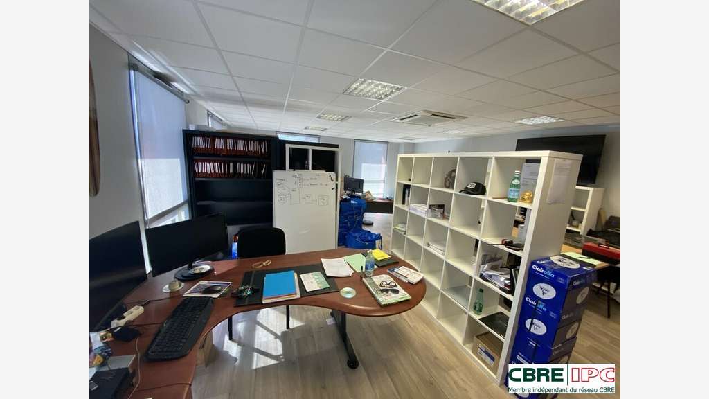 Location bureaux  52m² à Bidart technopole Izarbel