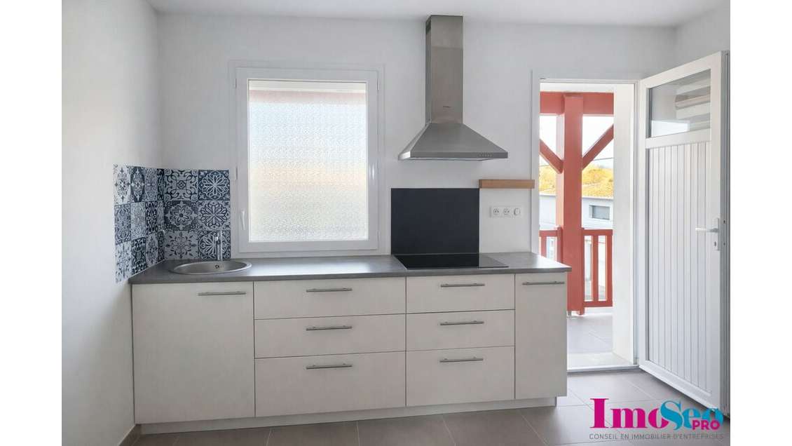 Appartement 90m² à louer ZA de Bassilour à Bidart