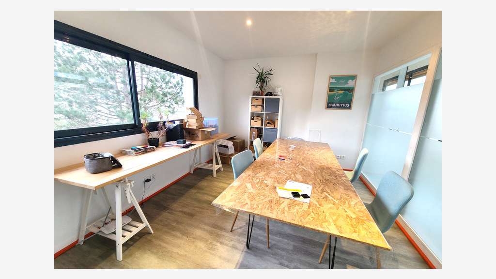 Bureaux 77m² à louer à Bidart Technopole Izarbel